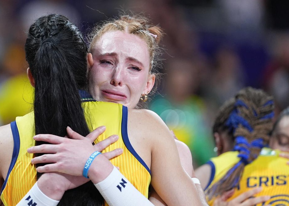 半岛体育登入-包含巴西运动员在排球比赛中交出漂亮表现的词条