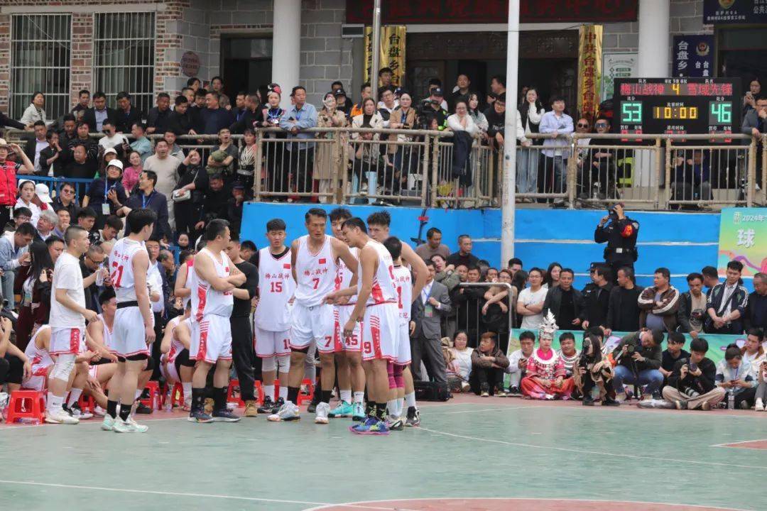 半岛体育入口-包含甘肃队备战关键之战，施展实力的词条