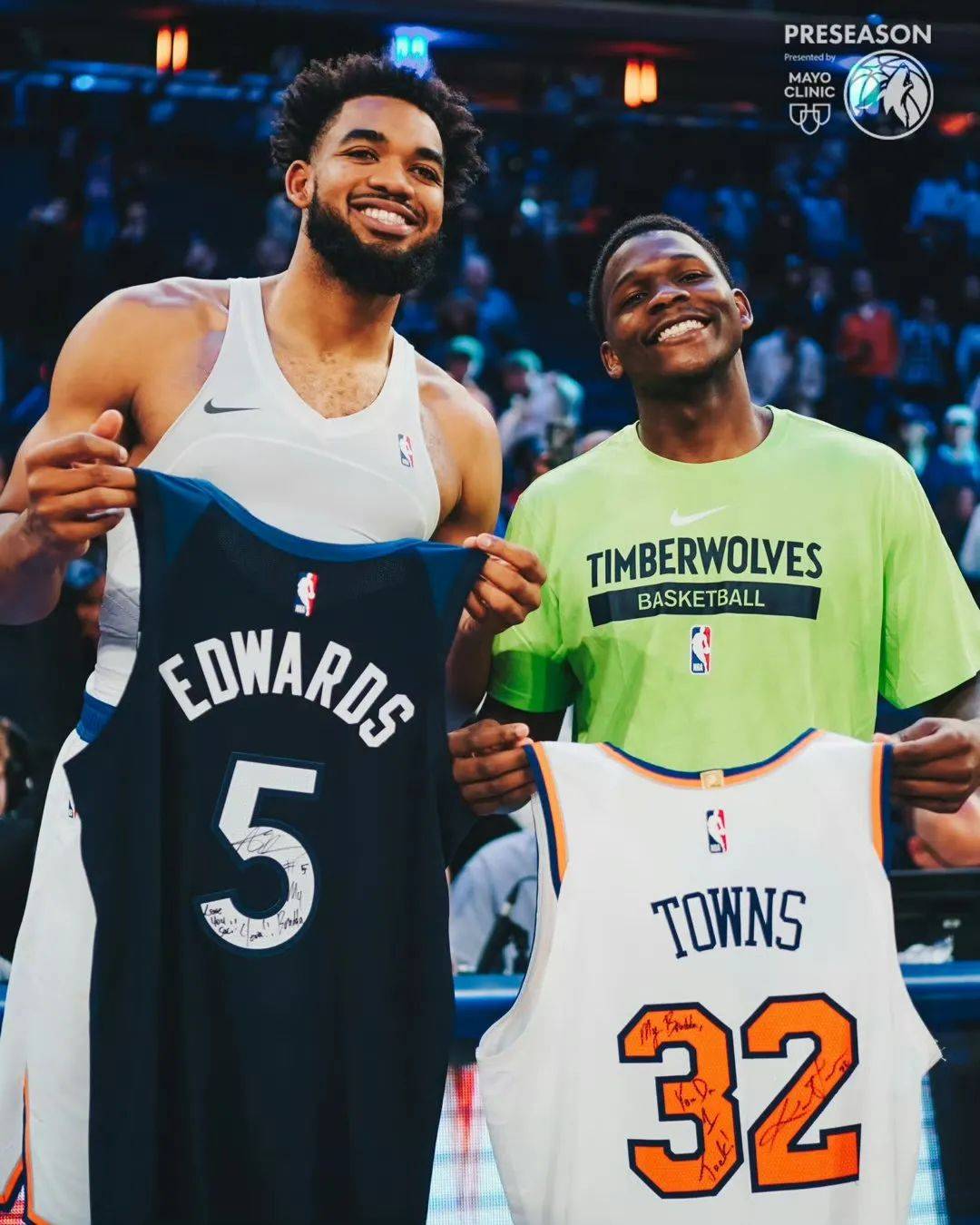 半岛体育下载入口官网-尼克斯反弹起飞，全队统一团结争夺总冠军