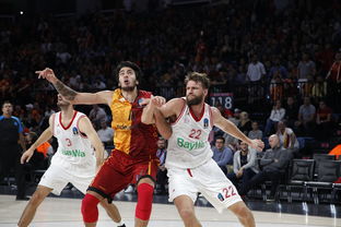 半岛体育官方入口-拜仁慕尼黑完成四连胜，德甲积分榜领先优势扩大，拜仁慕尼黑多少次德甲冠军